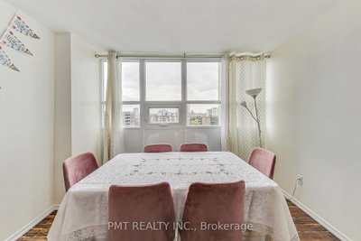 2323 Confederation Mississauga,ON L5B 1R6 — Photo 9