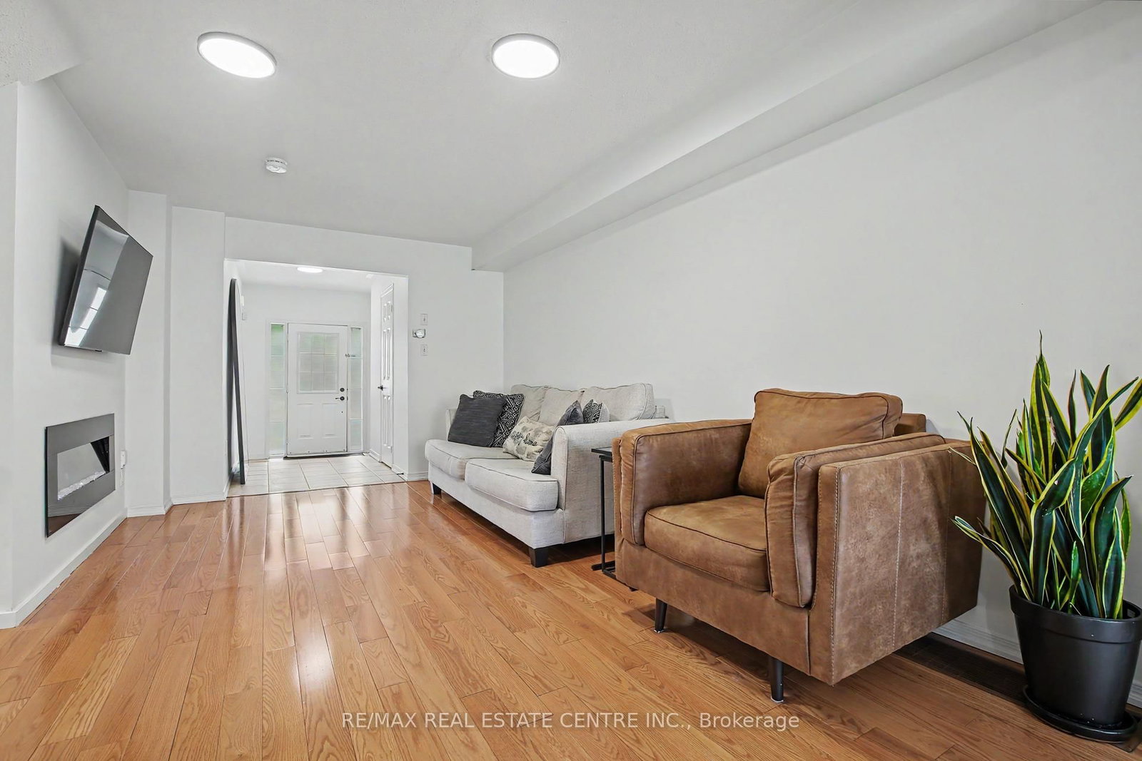 94 Timbertop Crescent • Brampton, ON photo 10
