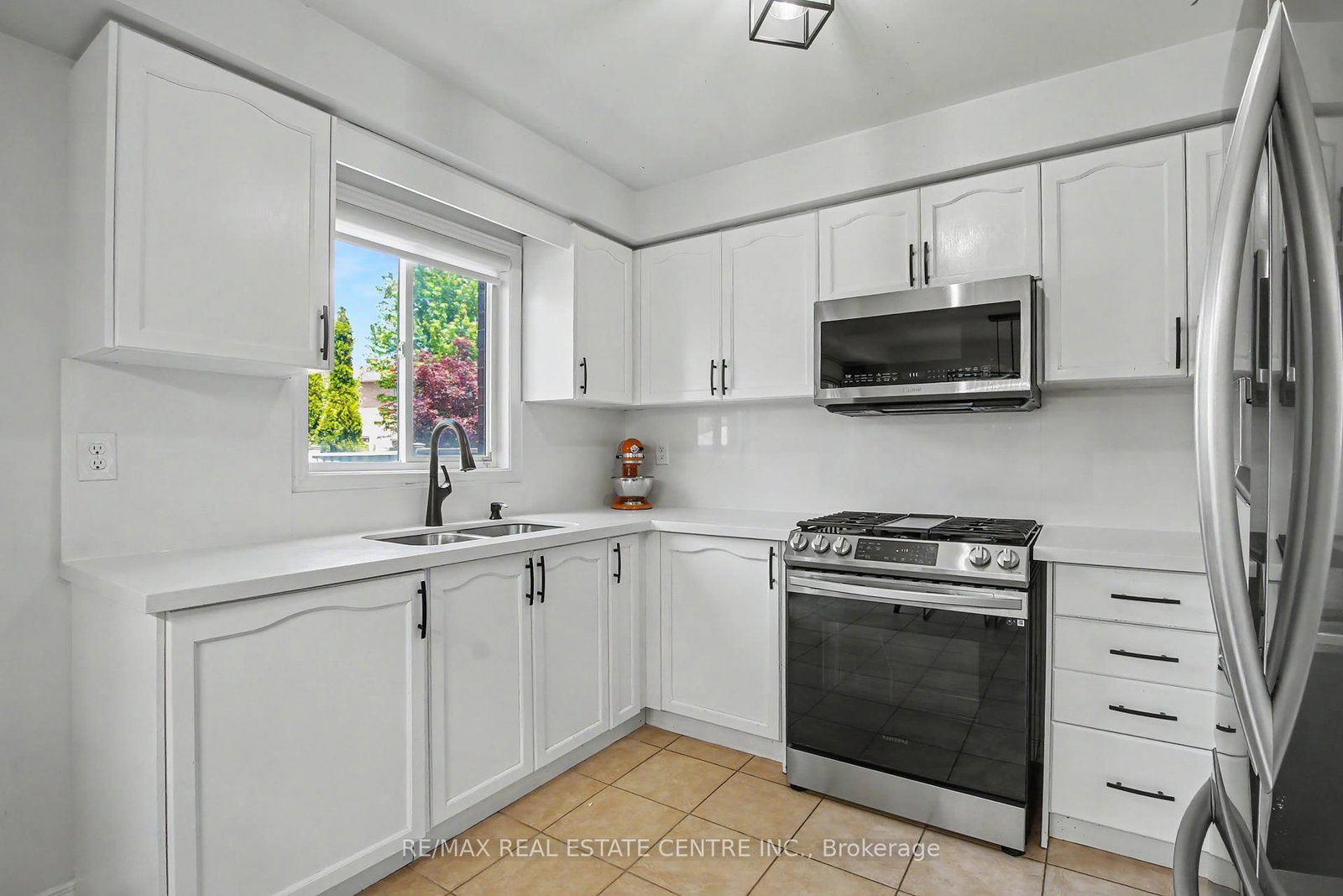 94 Timbertop Crescent • Brampton, ON photo 13