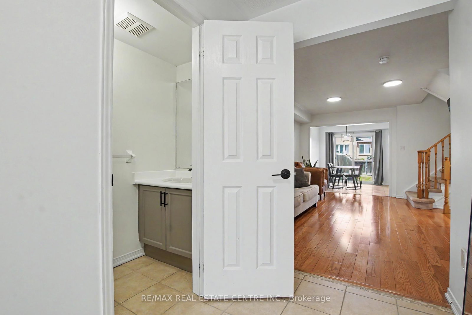 94 Timbertop Crescent • Brampton, ON photo 6
