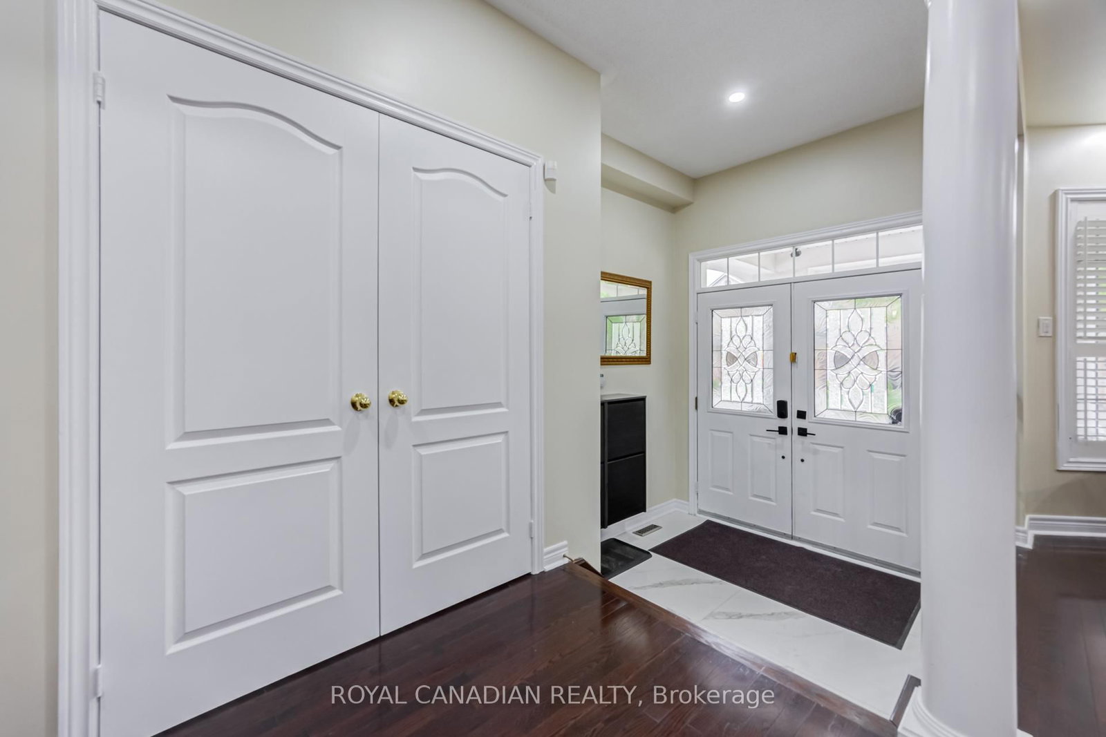 43 Bluffwood Crescent, Brampton, ON, photo 4