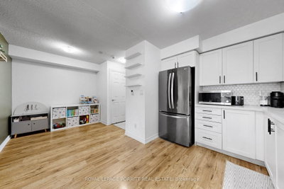 Unit 927 — 3888 Duke Of York Boulevard — photo 6