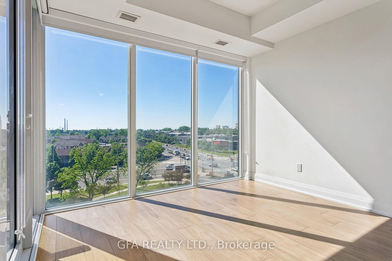 1035 Southdown Mississauga,ON L5J 0A2 — Photo 17
