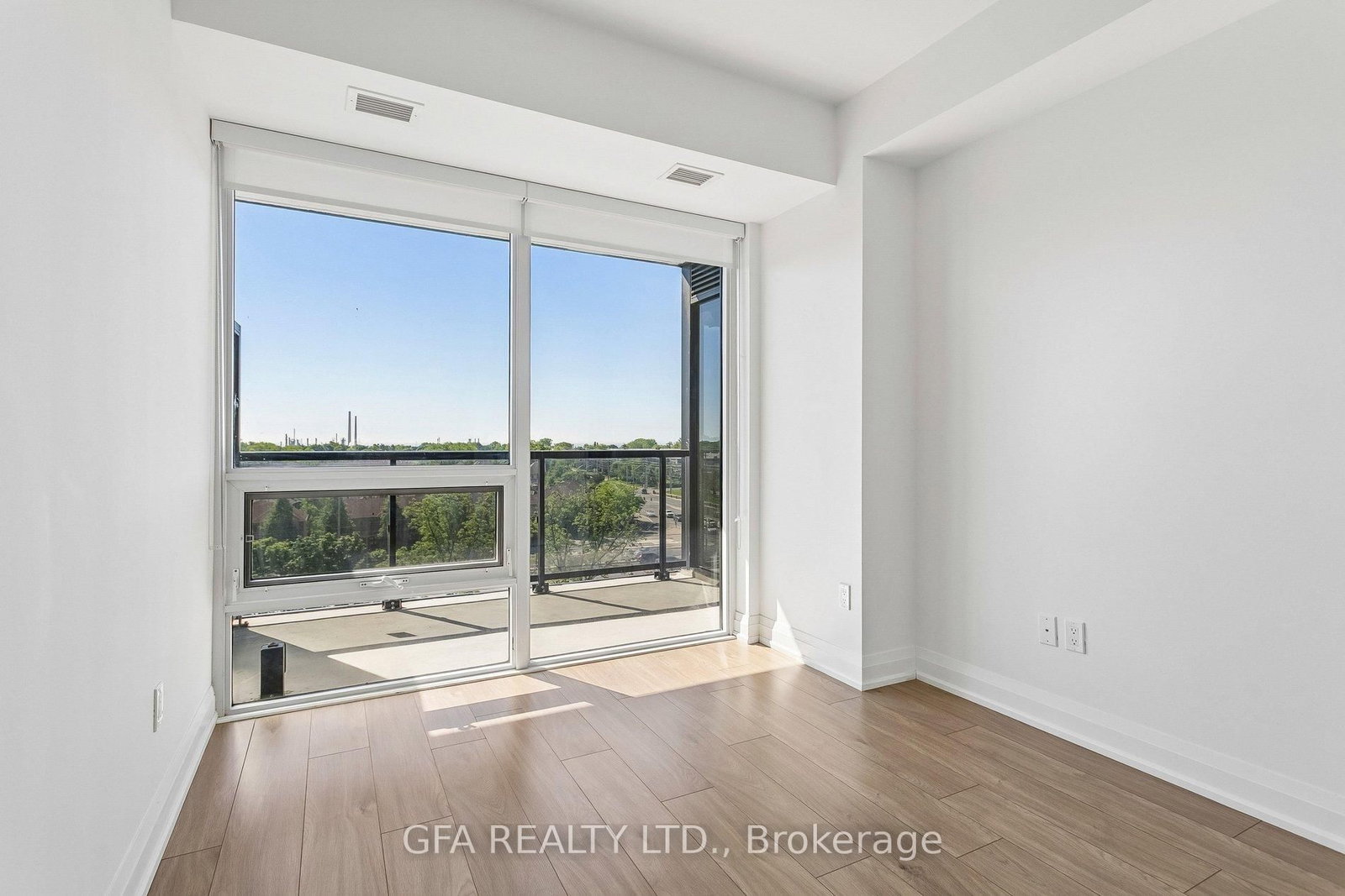 1035 Southdown Mississauga,ON L5J 0A2 — Photo 30