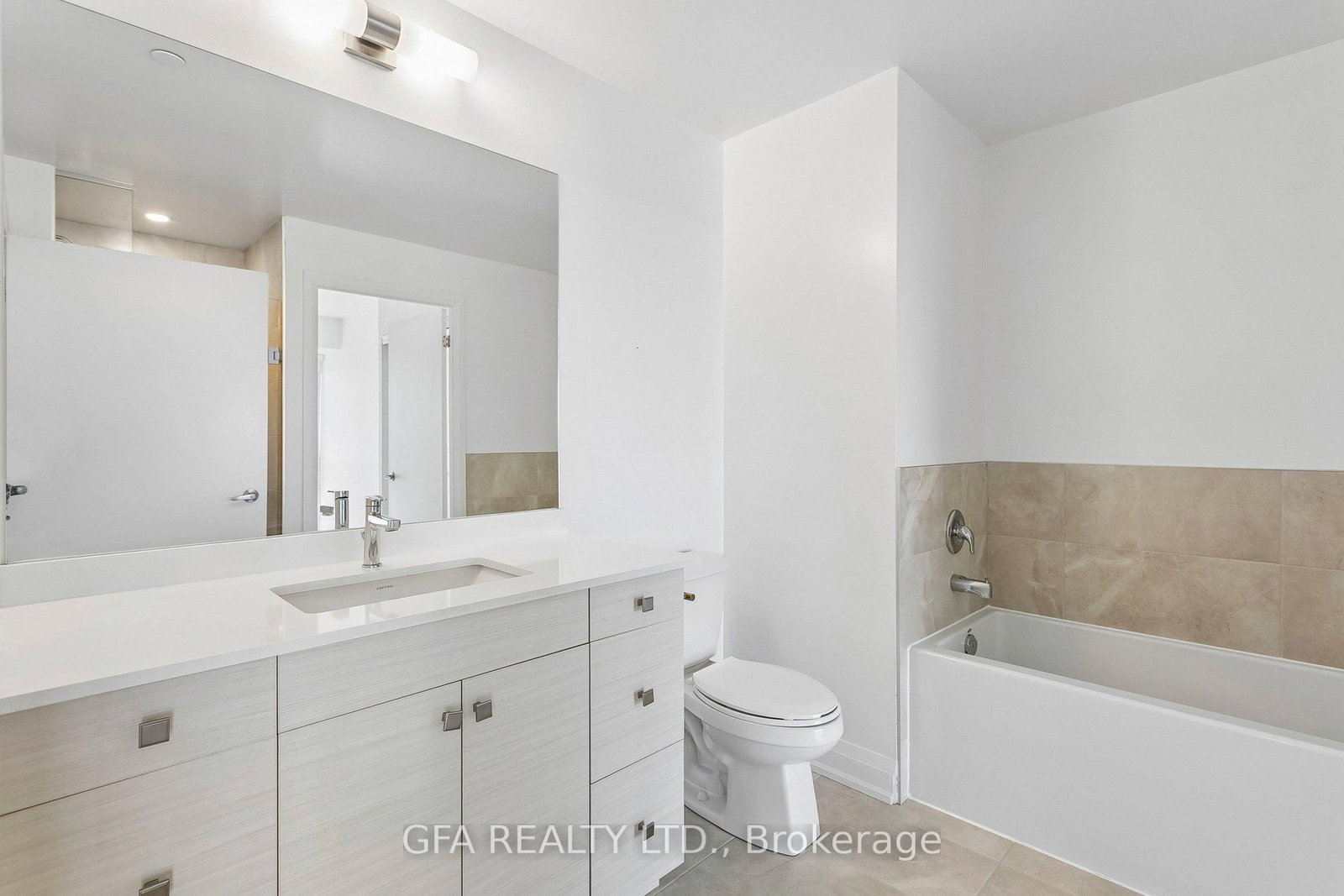 1035 Southdown Mississauga,ON L5J 0A2 — Photo 33