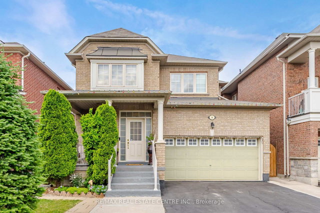 16 Gamson Crescent