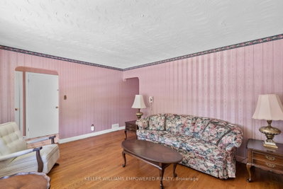 88 Edgecroft Road — photo 4