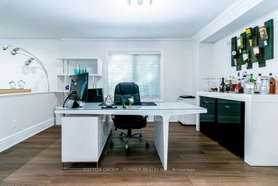 3739 St. Laurent Court • Mississauga, ON photo 8