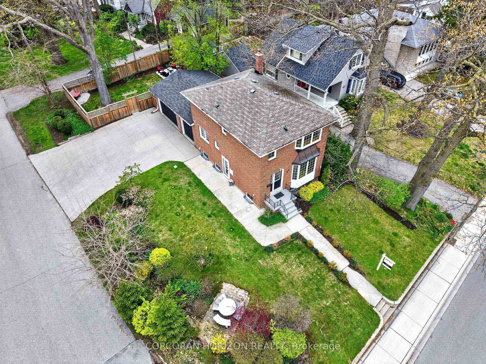 77 Mineola Road E • Mississauga, ON photo 38
