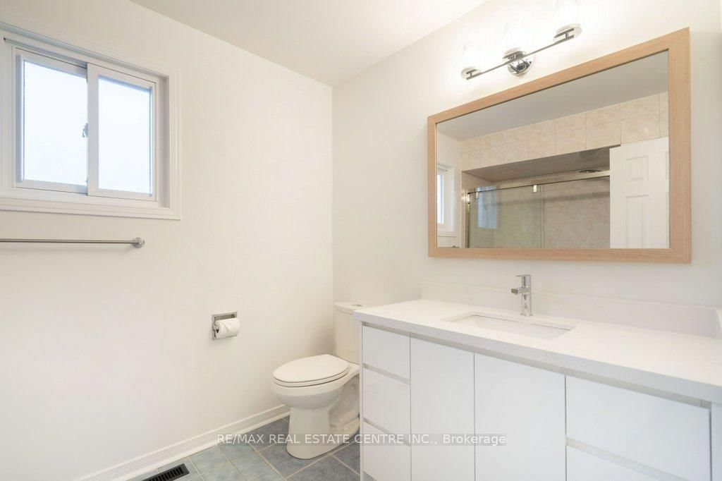796 Buckingham Court • Mississauga, ON photo 34