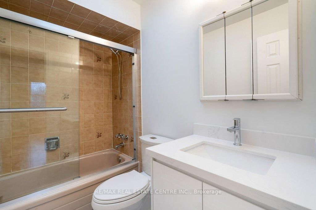 796 Buckingham Court • Mississauga, ON photo 42