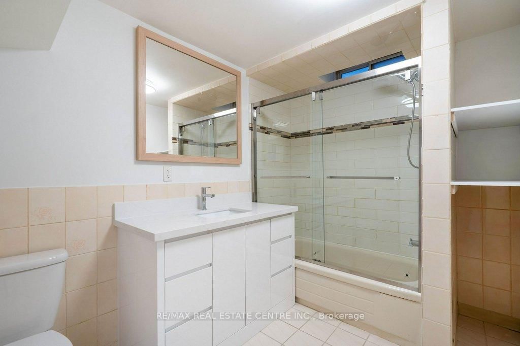 796 Buckingham Court • Mississauga, ON photo 43