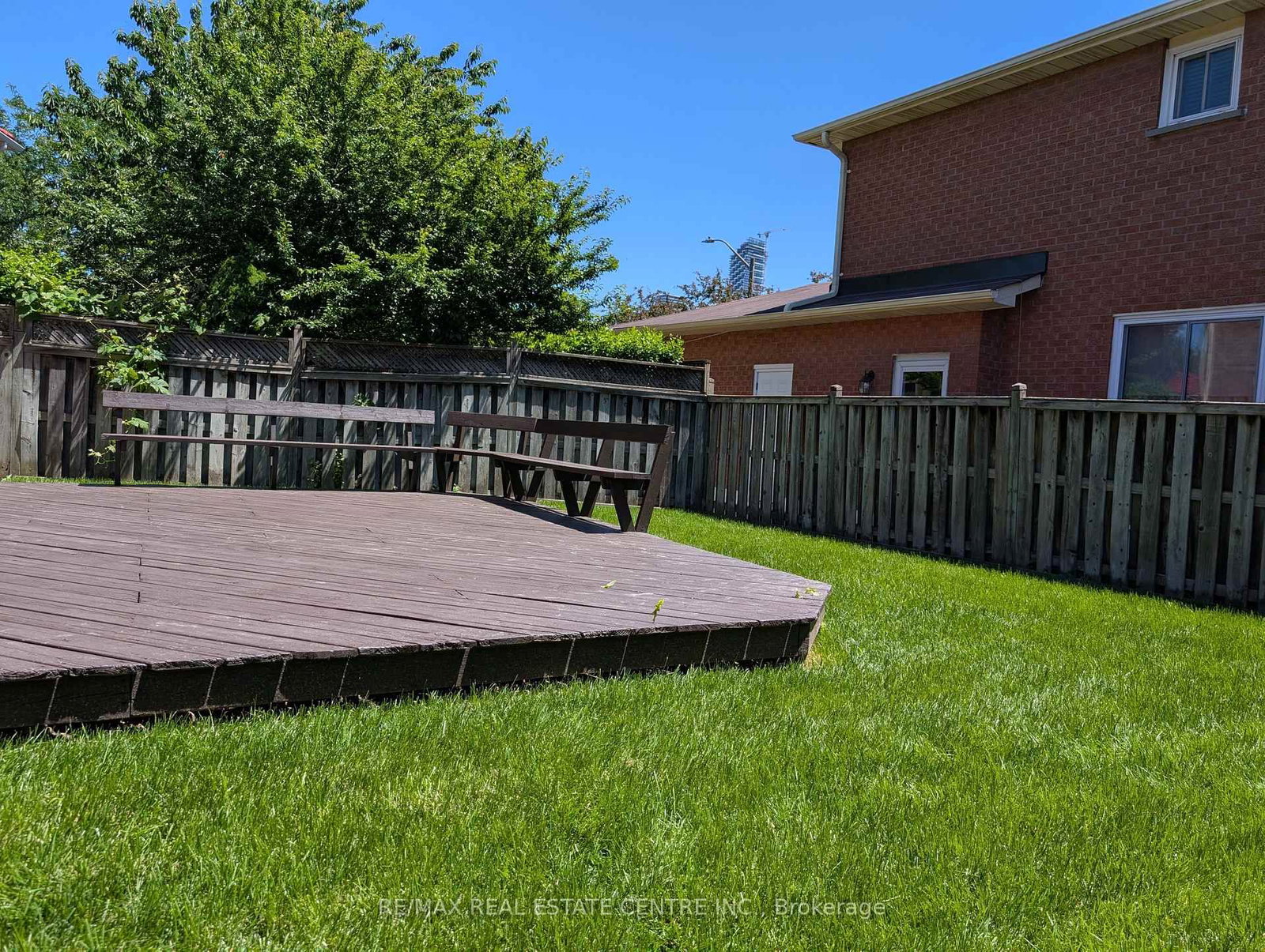 796 Buckingham Court • Mississauga, ON photo 47