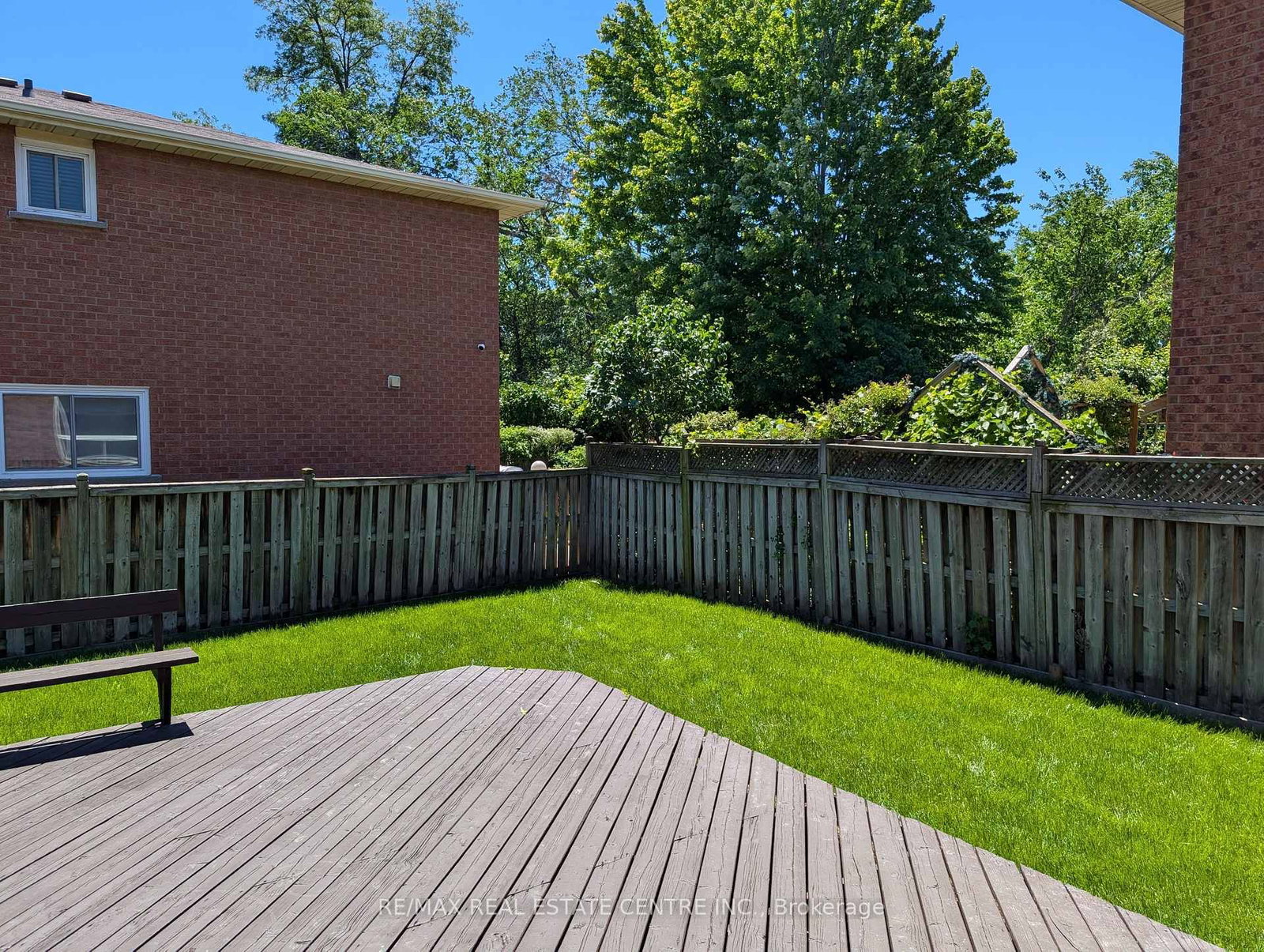 796 Buckingham Court • Mississauga, ON photo 48