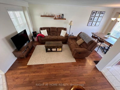 10 Charleswood Circle — more photos