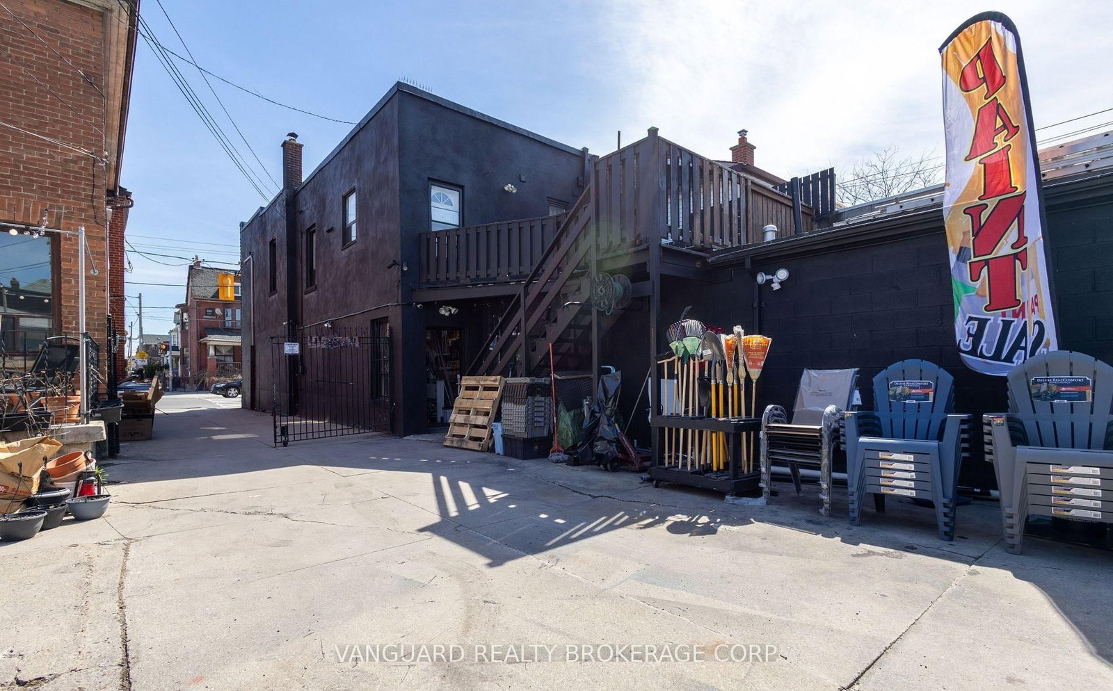 1212 Dufferin Street - Photo 15