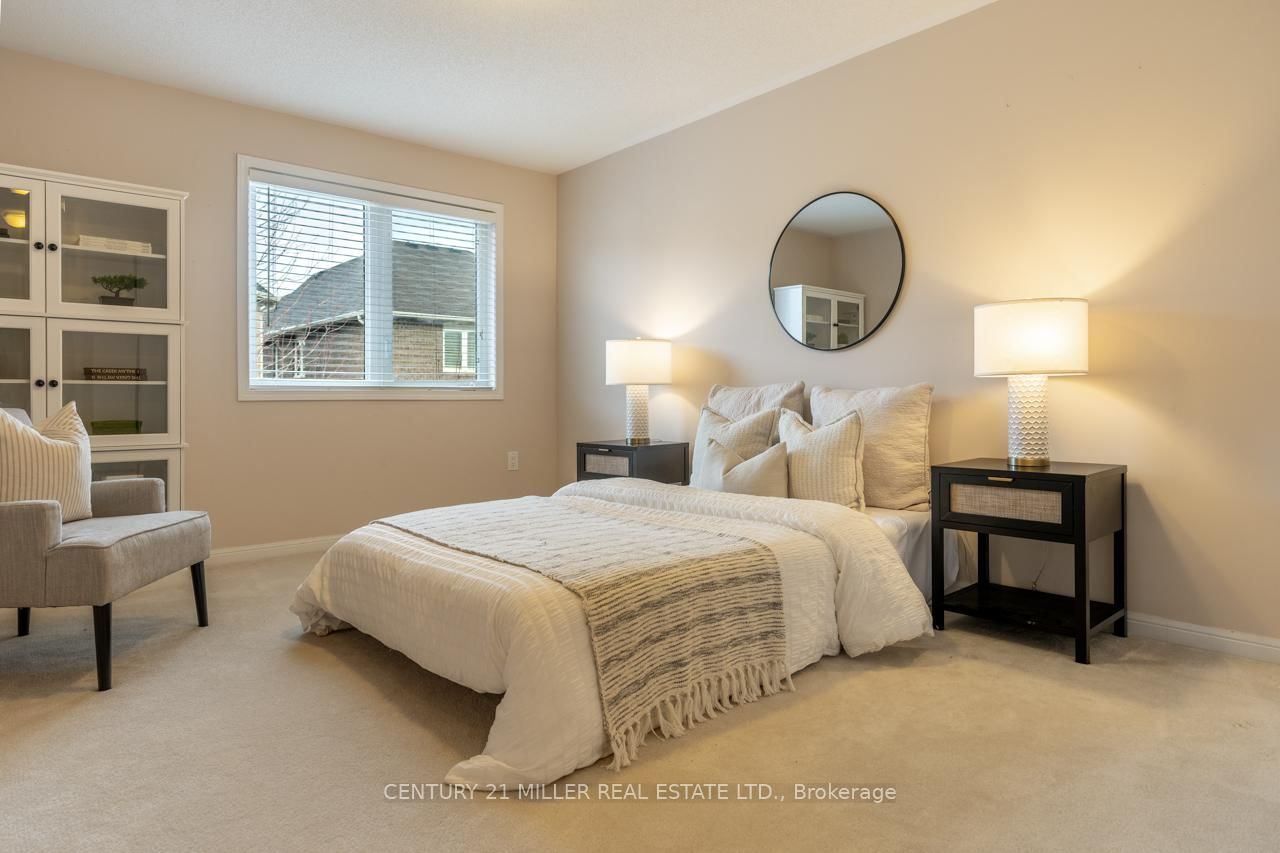 468 Coombs Court • Milton, ON photo 27