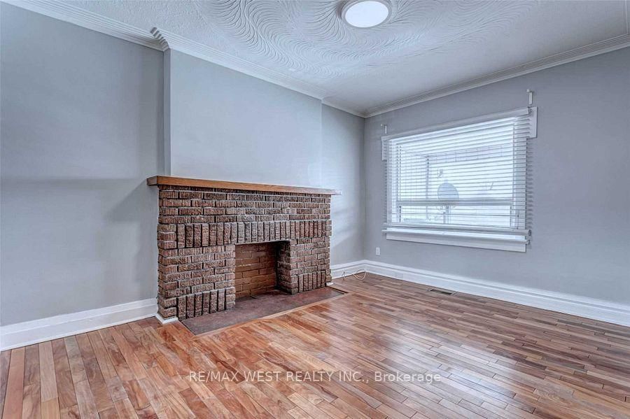 Main-1232 Davenport Road, Toronto, ON, photo 3