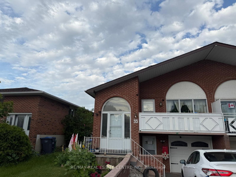 home for lease on 33 prouse Drive