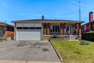 6-bed Detached House · 4 Blacksmith Cres