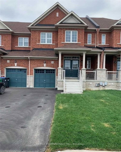 3-bed Townhouse · 44 VILLADOWNS Tr