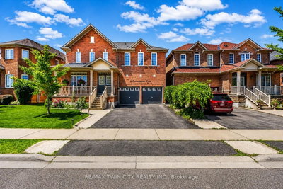 7-bed Detached House · 6 Canarygrass Dr