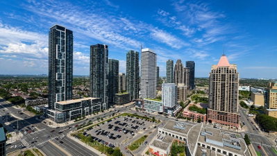 330 W Burnhamthorpe Road • #2702 • Mississauga, ON photo 9
