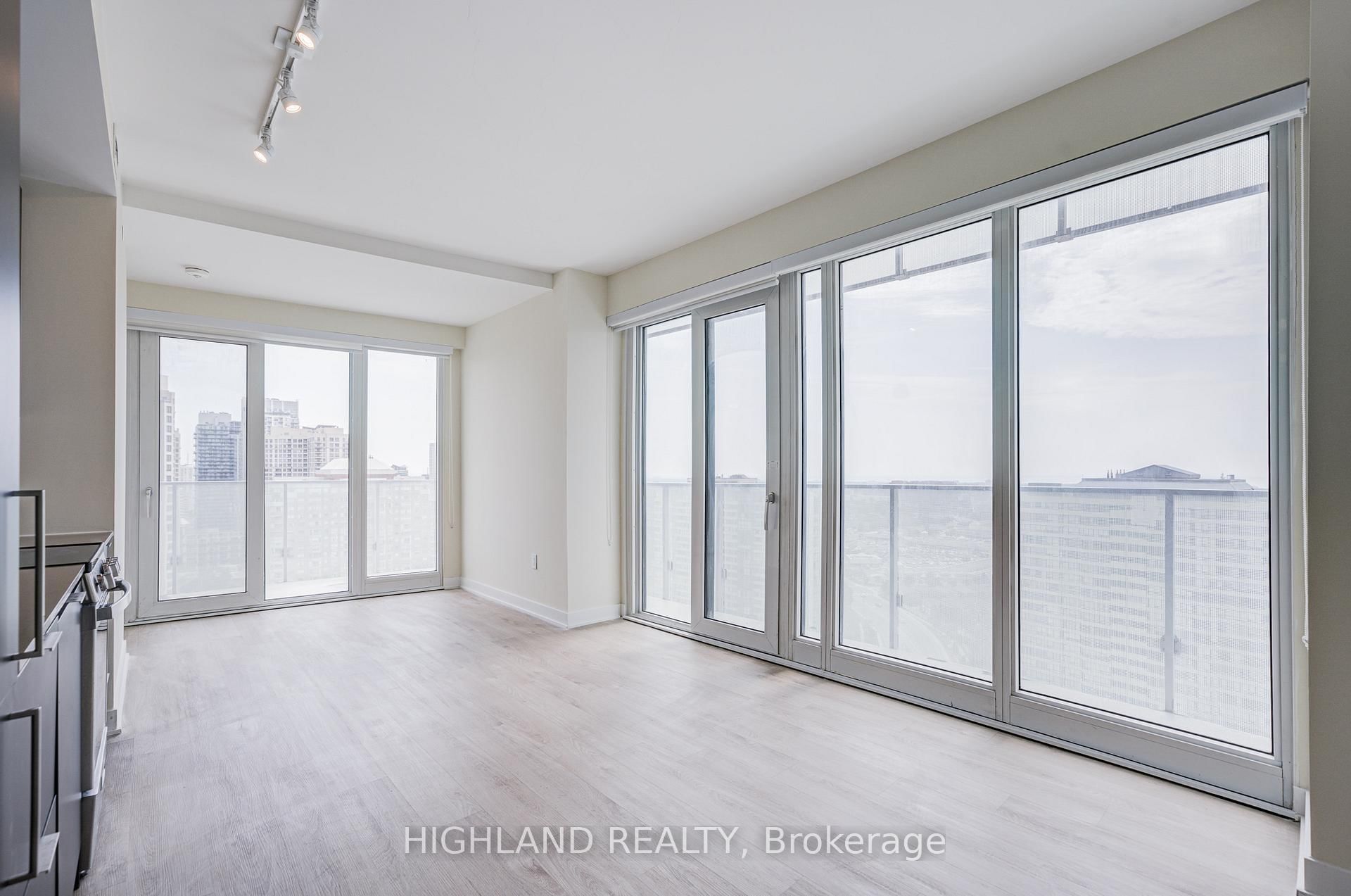3900 Confederation Parkway, Unit 2003