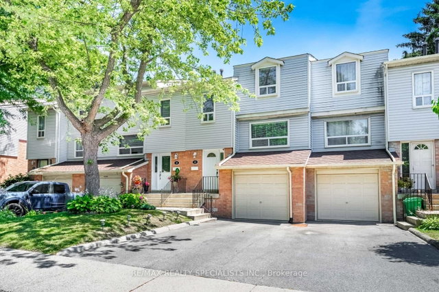 13 - 1055 Shawnmarr Road