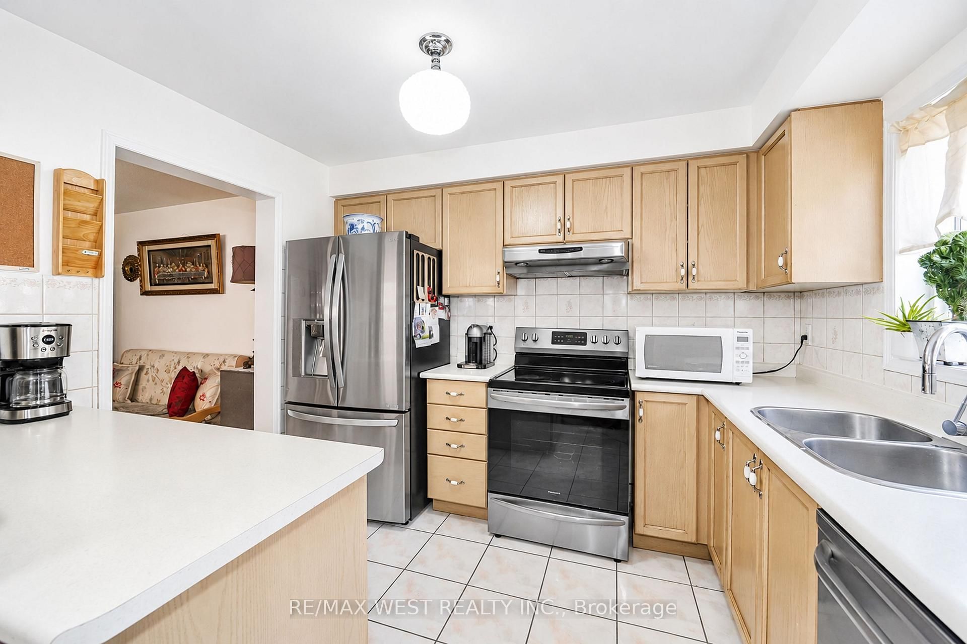 77 Norman Wesley Way, Unit 70