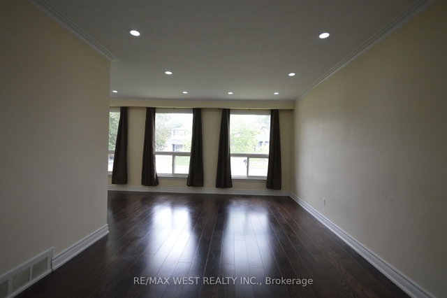 84 Kearney Drive
