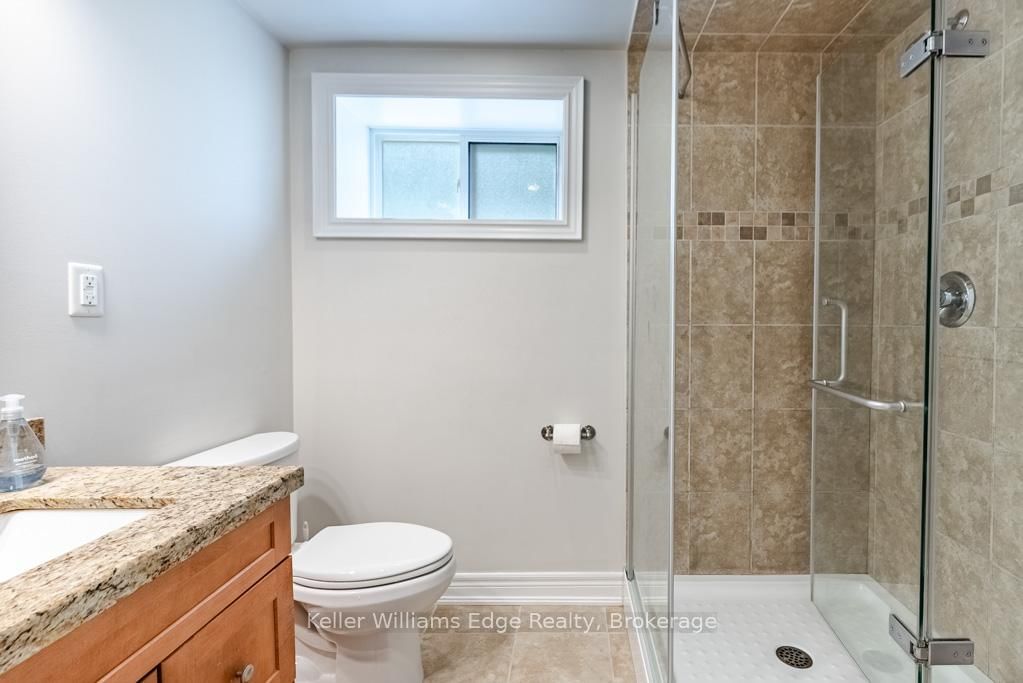 1025 Pinegrove Road • Oakville, ON photo 13