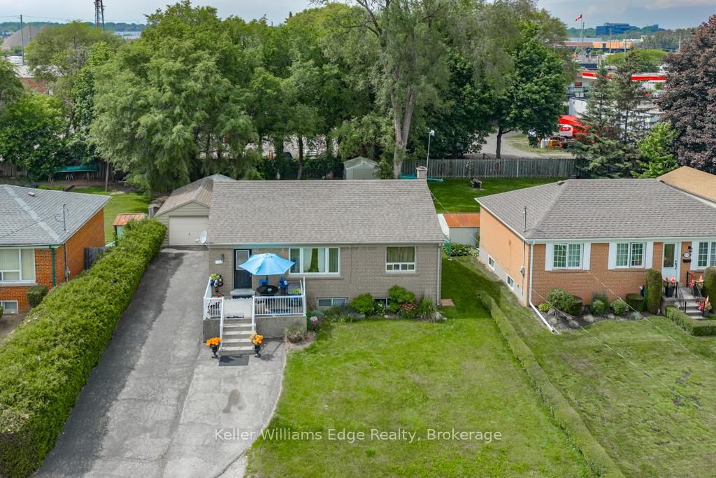 1025 Pinegrove Road • Oakville, ON photo 24