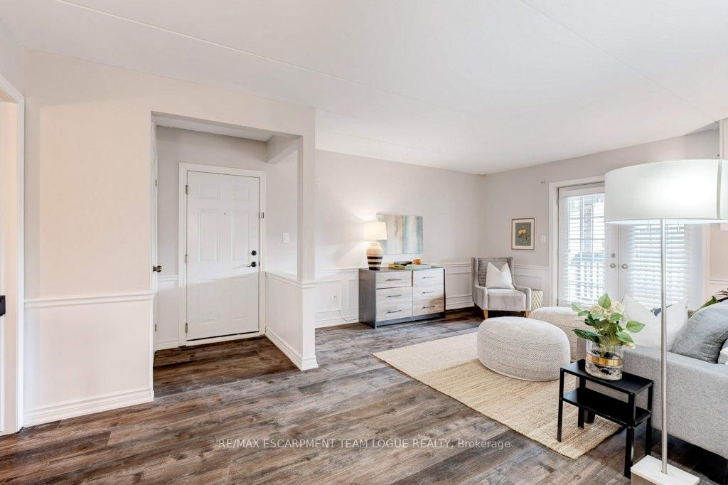2040 Cleaver Avenue, Unit 206