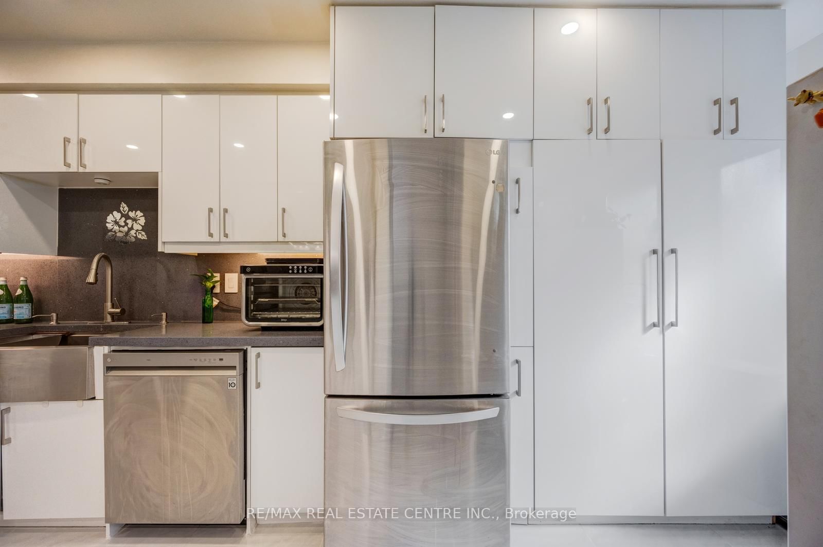 5020 Delaware Drive • #25 • Mississauga, ON photo 15