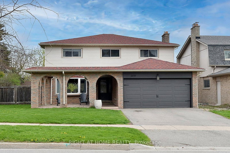 2451 Sinclair Circ, Burlington, Ontario