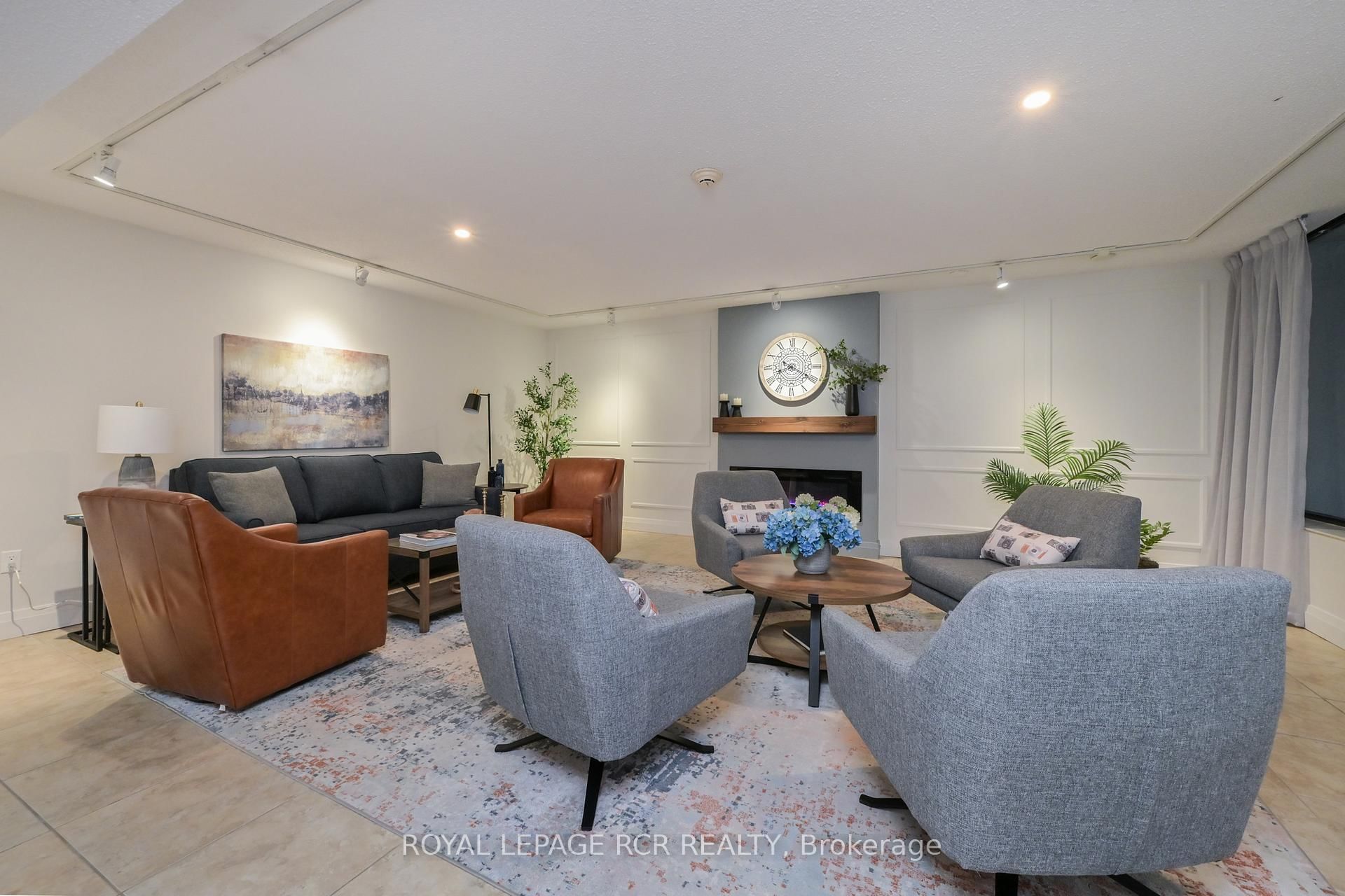 8 Fead Street, Unit 812