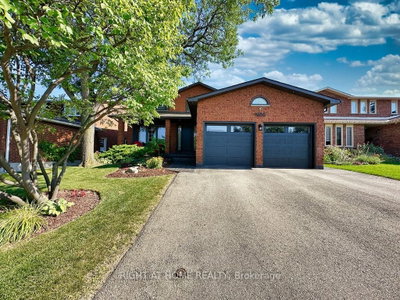 4-bed Detached House · 1986 Roy Ivor Cres