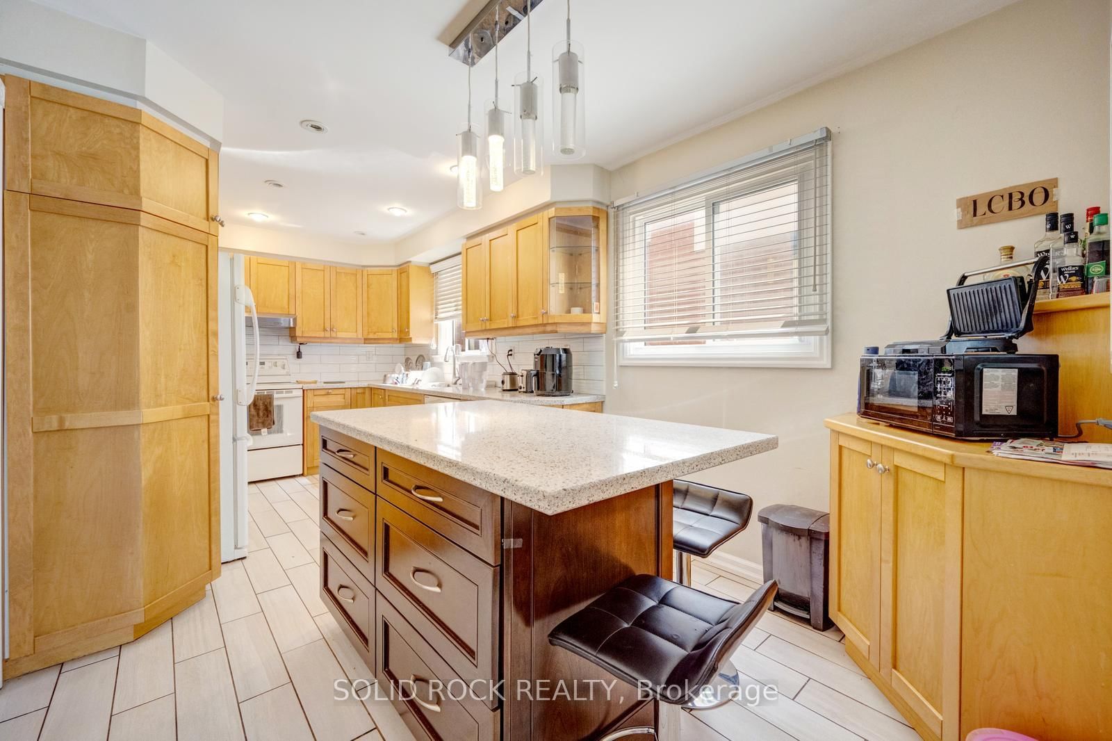 60 Martindale Brampton,ON L6X 2T9 — Photo 4