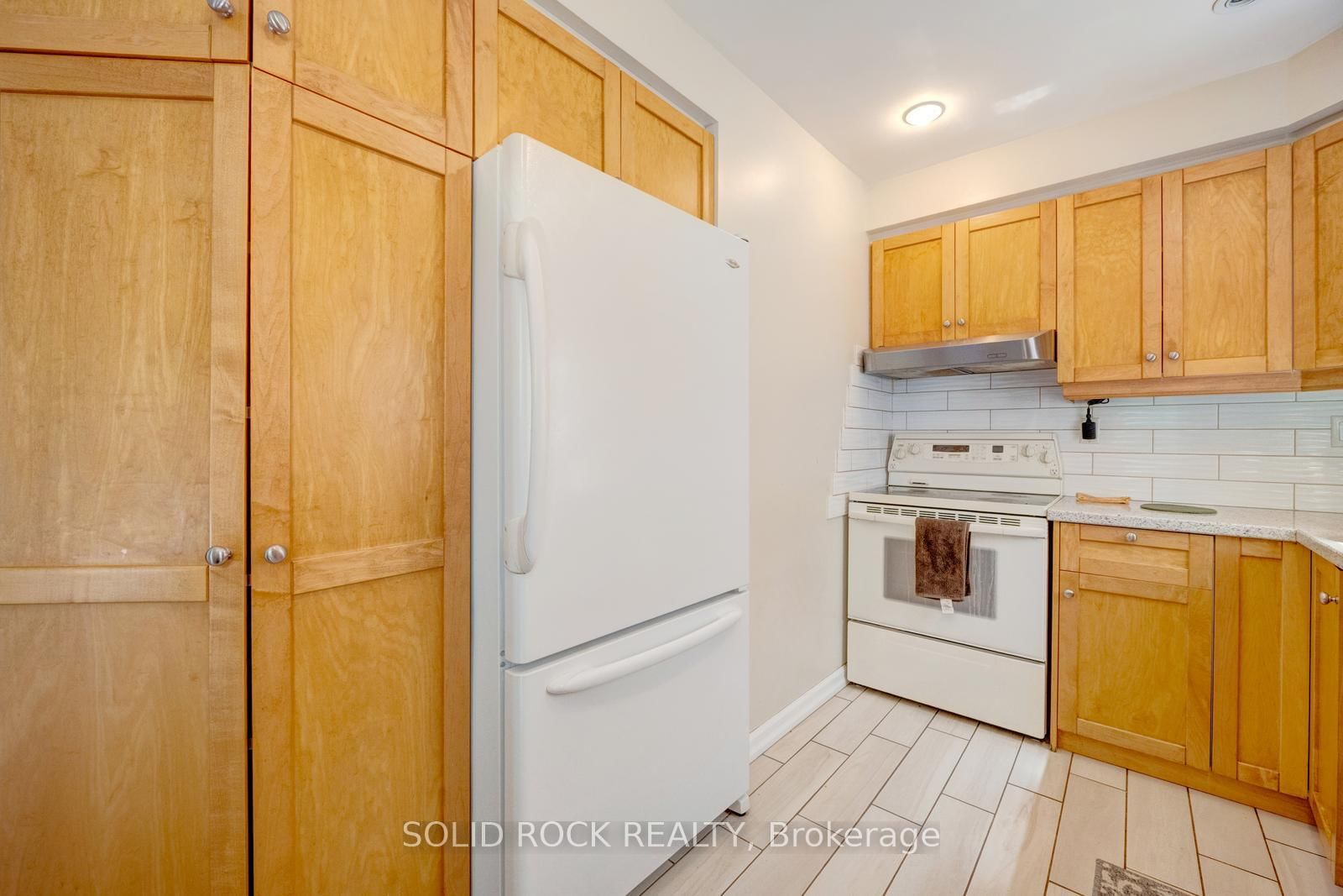 60 Martindale Brampton,ON L6X 2T9 — Photo 6