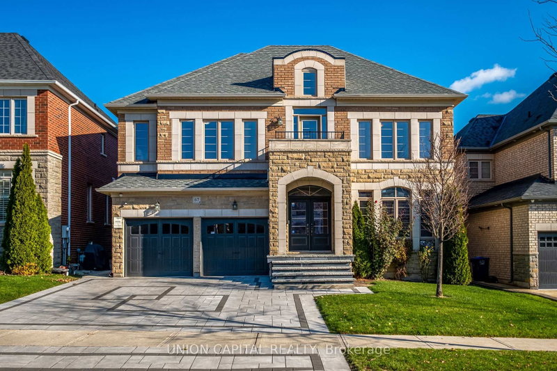 67 Royal West Drive