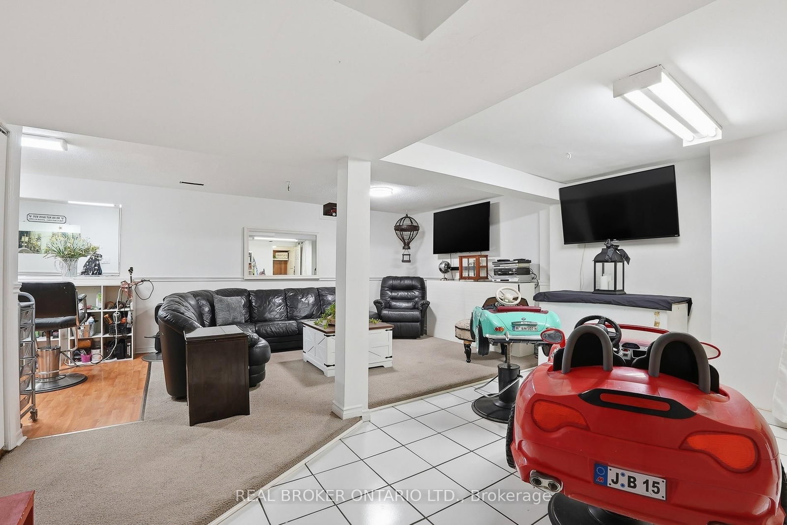 3260 Woodcroft Crescent • Burlington, ON photo 27