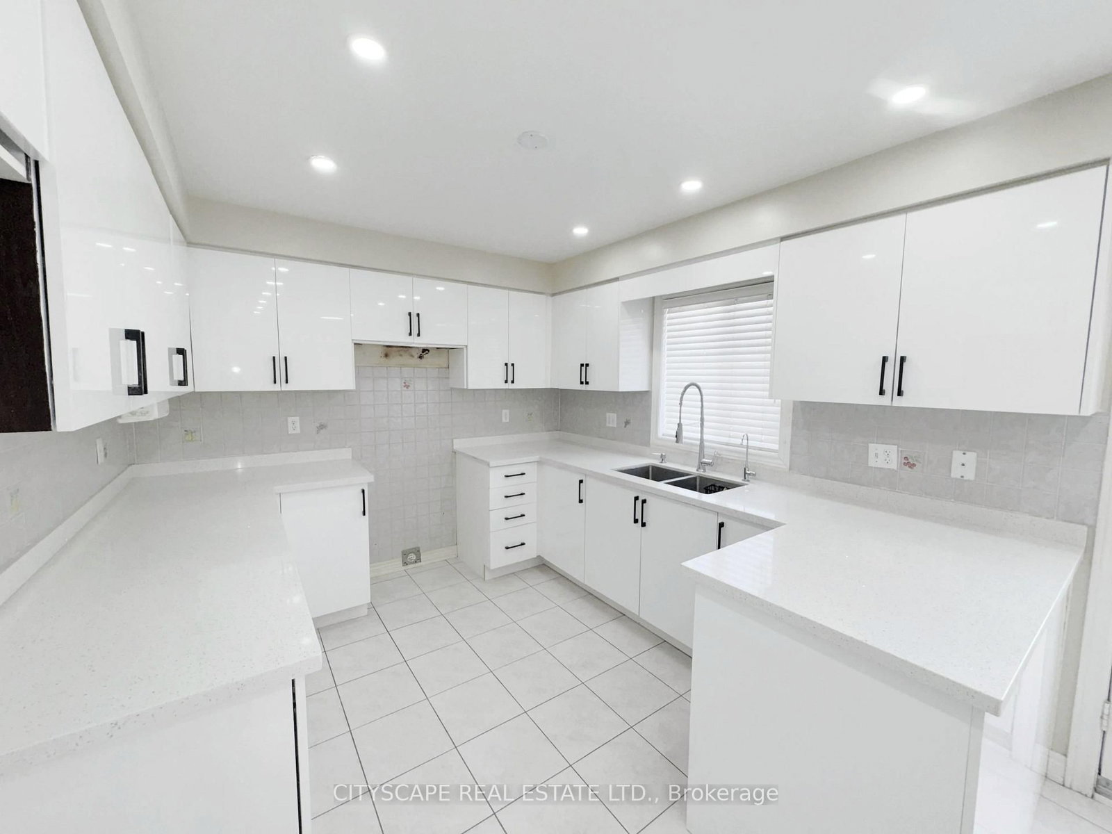 127 Barleyfield Brampton,ON L6R 2J4 — Photo 12