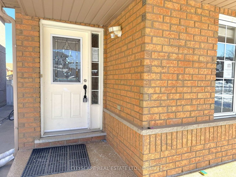 127 Barleyfield Brampton,ON L6R 2J4 — Photo 4
