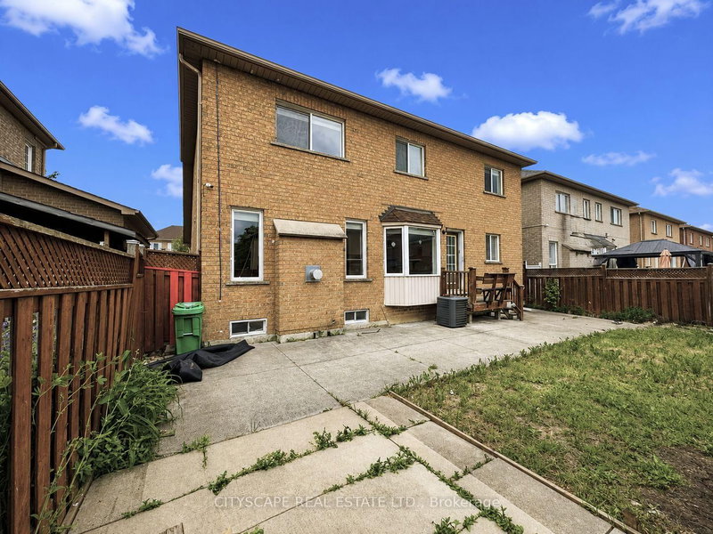 127 Barleyfield Brampton,ON L6R 2J4 — Photo 48