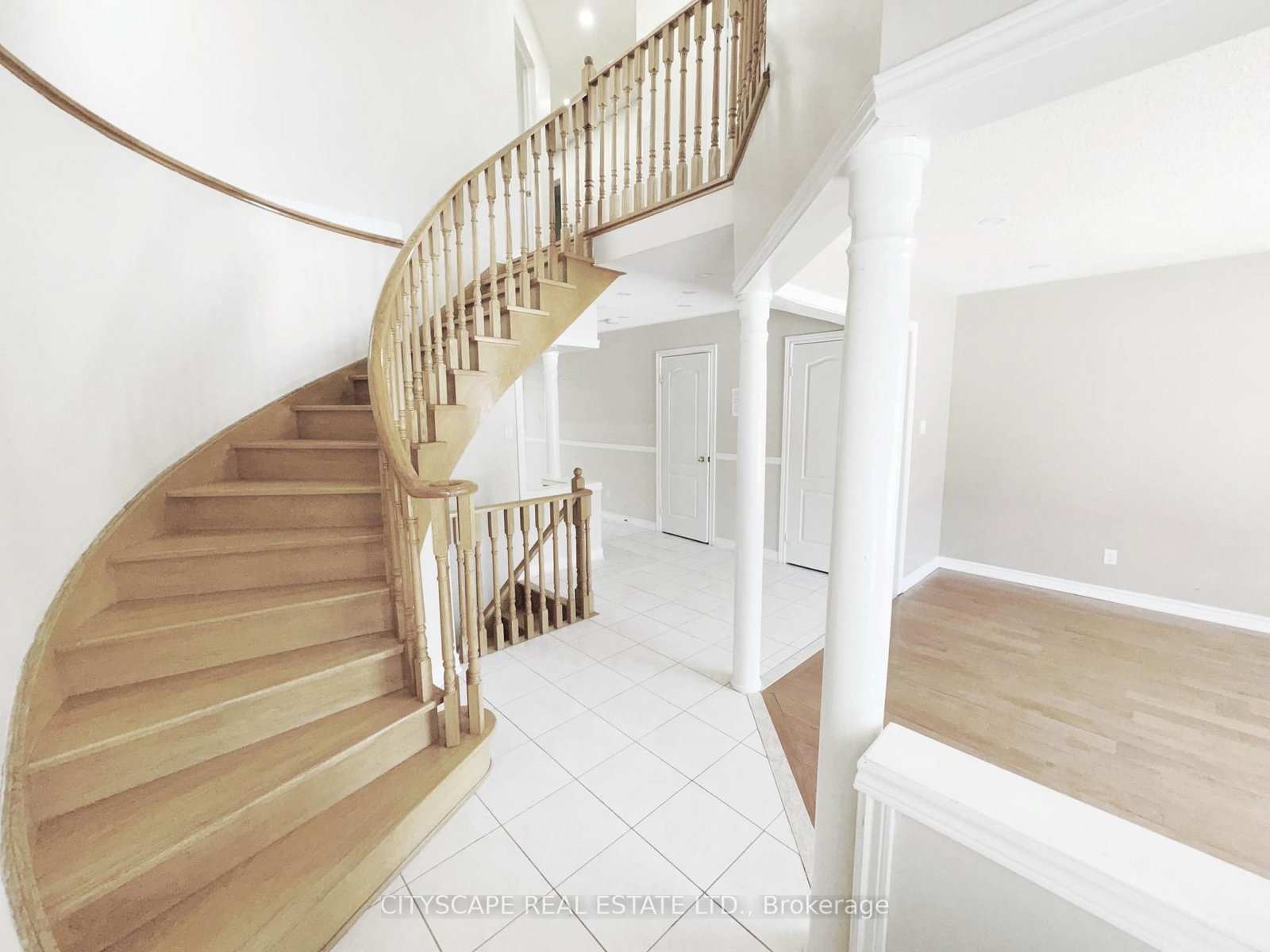 127 Barleyfield Brampton,ON L6R 2J4 — Photo 6