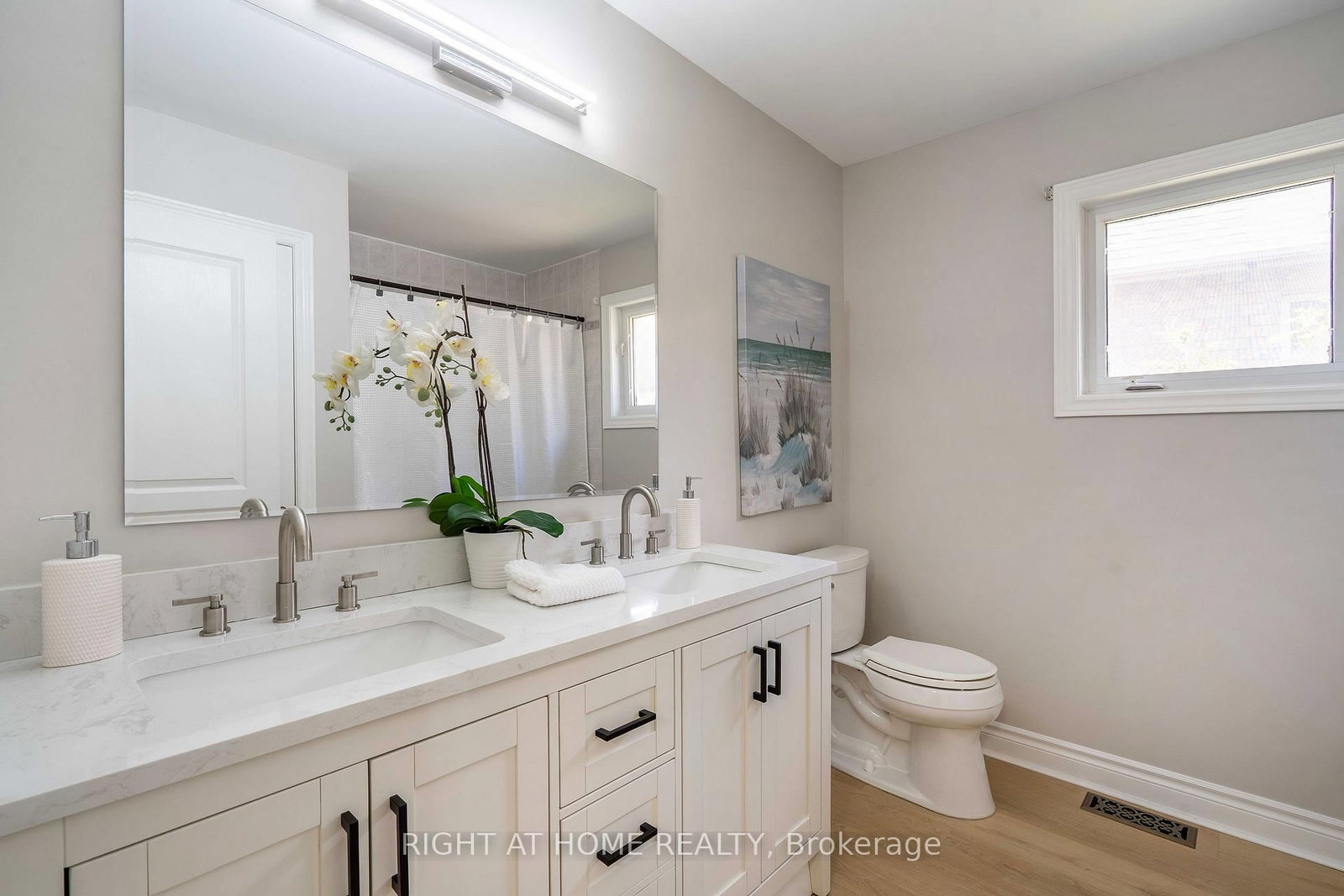 2425 Nichols Drive • Oakville, ON photo 42