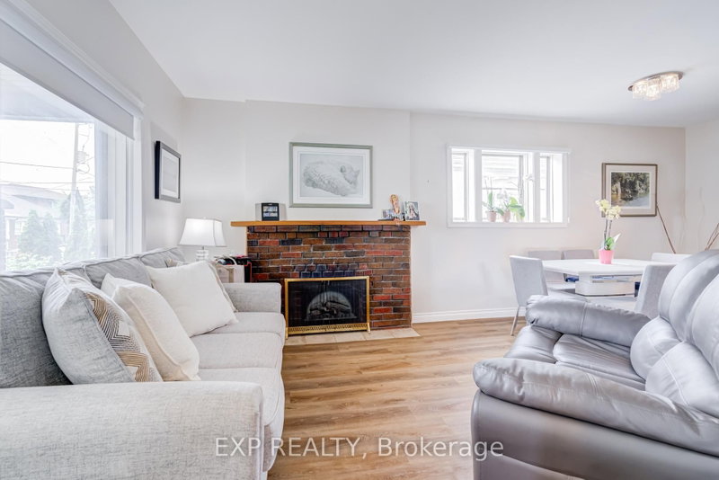 5 Laxis Avenue