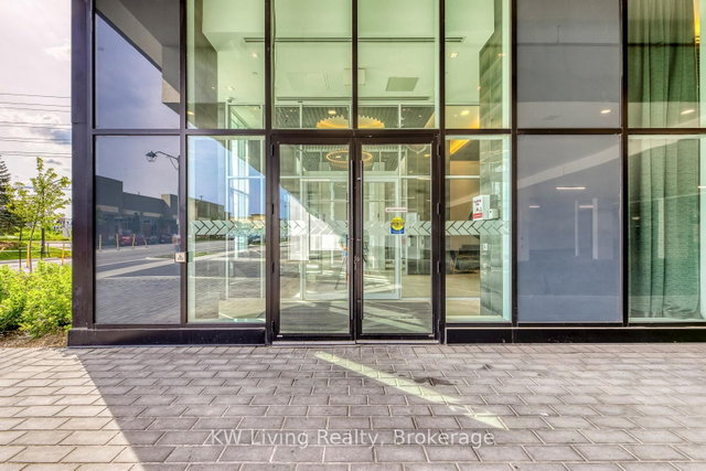 711 - 2489 Taunton Road