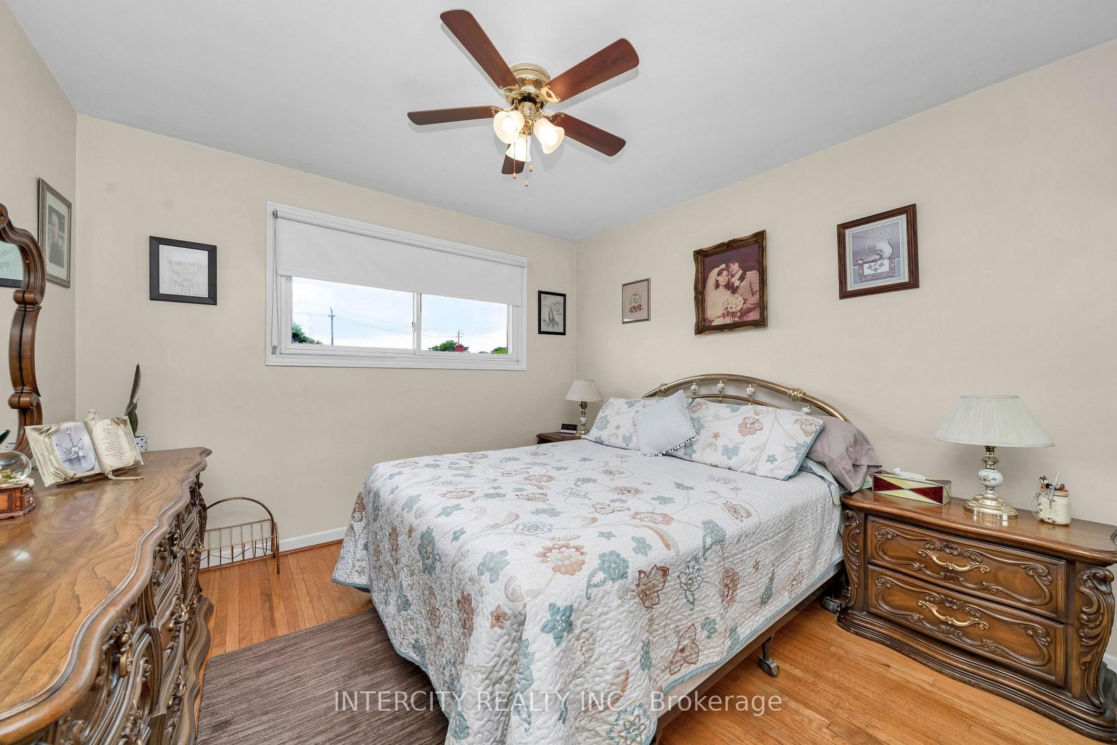 48 Goldsboro Road • Toronto, ON photo 20